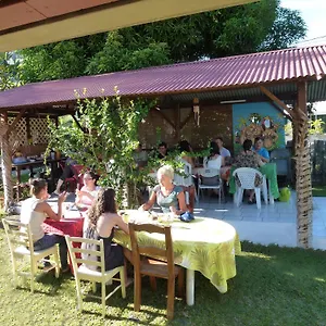 Maison d'hôtes Te Miti - Plage-beach 200m - Mahana Parc & Vaiava Pk18 - Ou Dortoir