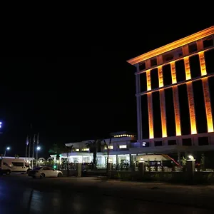 Aymira & Hotel